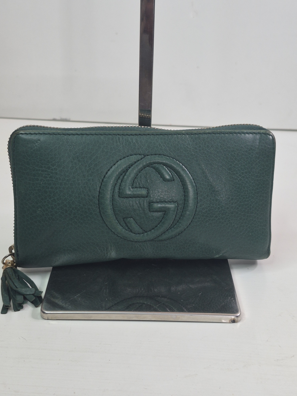 Gucci Green Leather Zip Wallet with Tassel